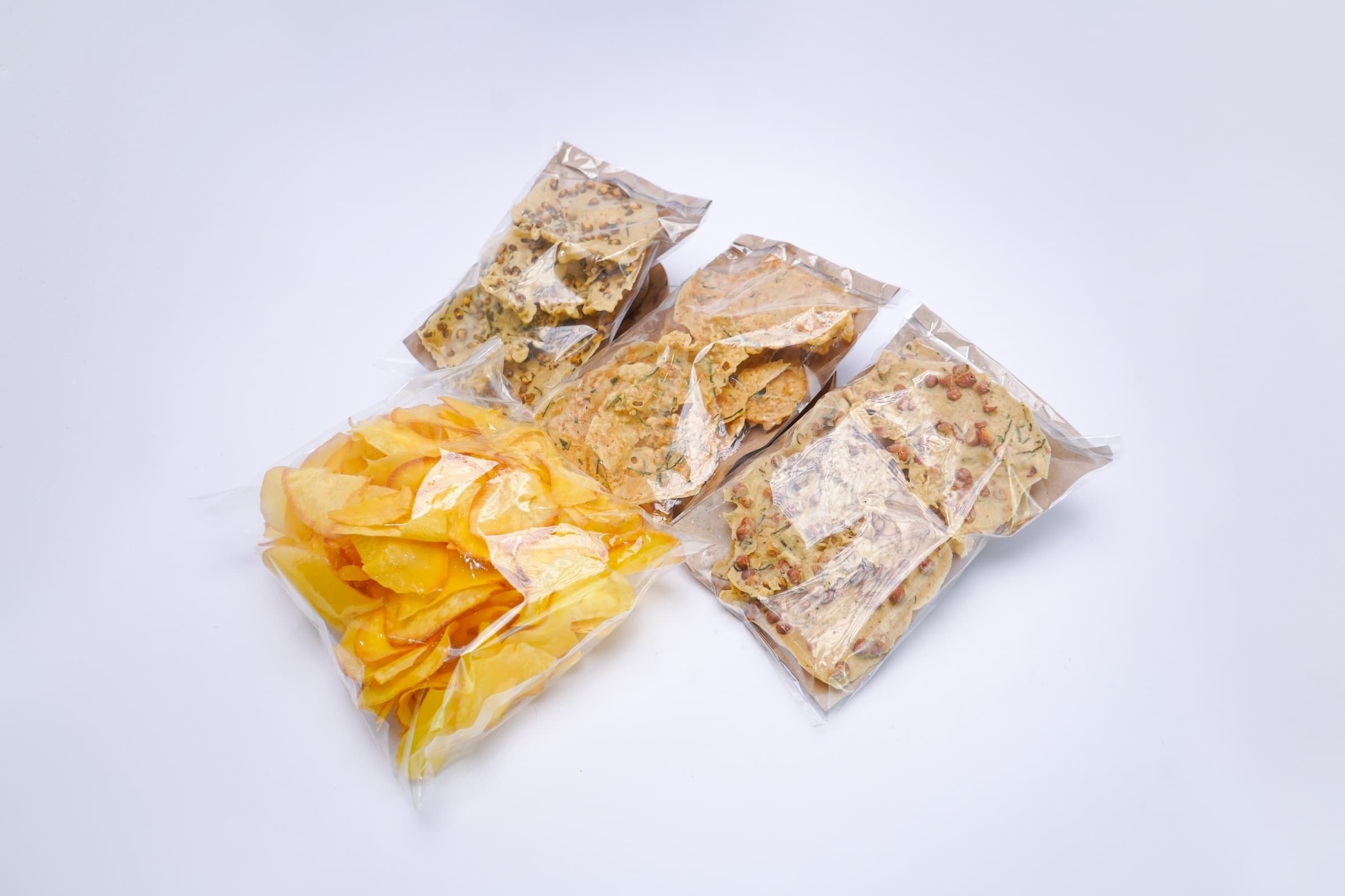 Foto produk Keripik Singkong dan Peyek