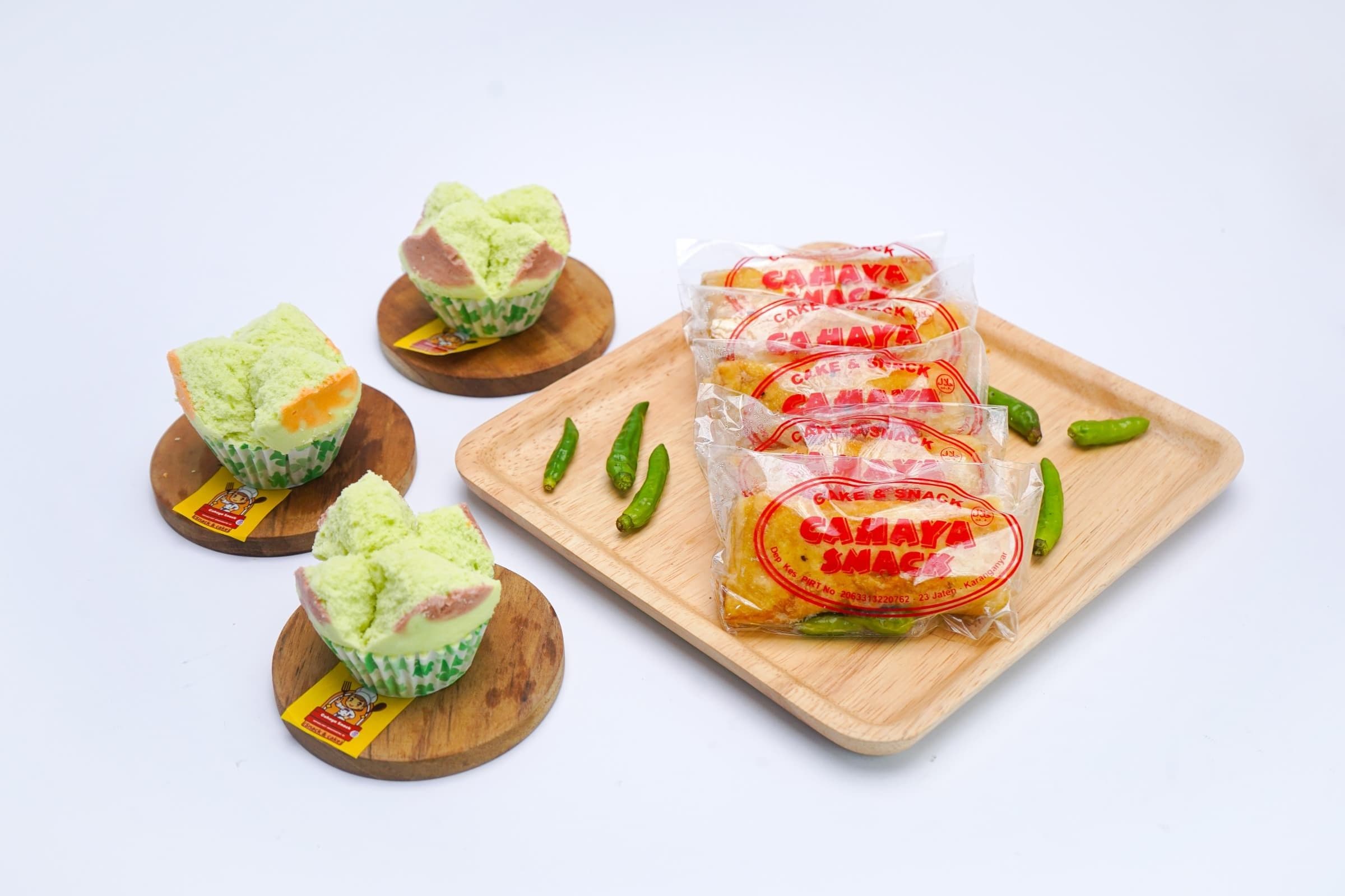 Foto produk Sosis Solo dan Bolu Kukus Cahaya Snack