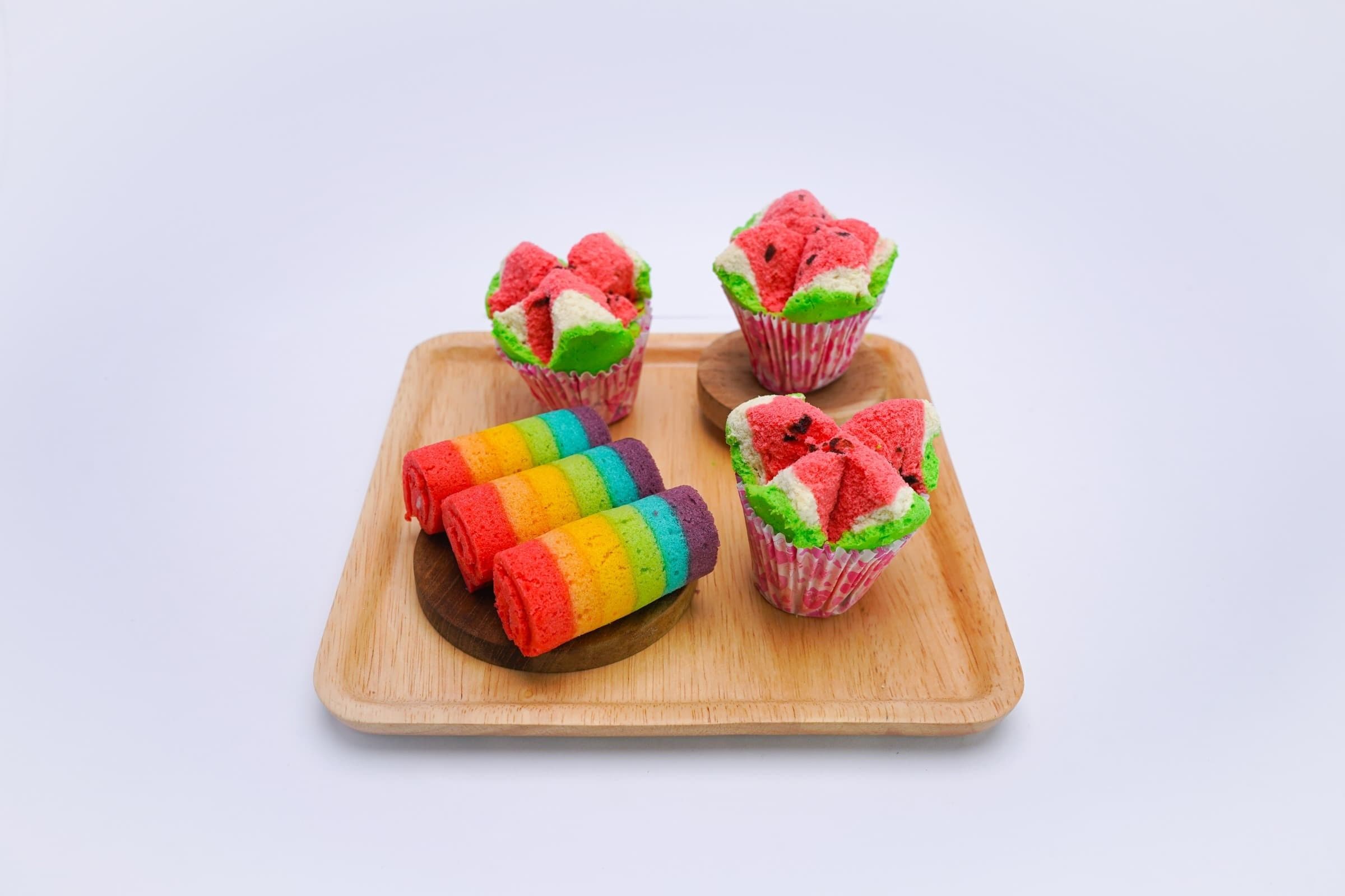 Foto produk Bolu Kukus Semangka dan Rainbow Mini Roll