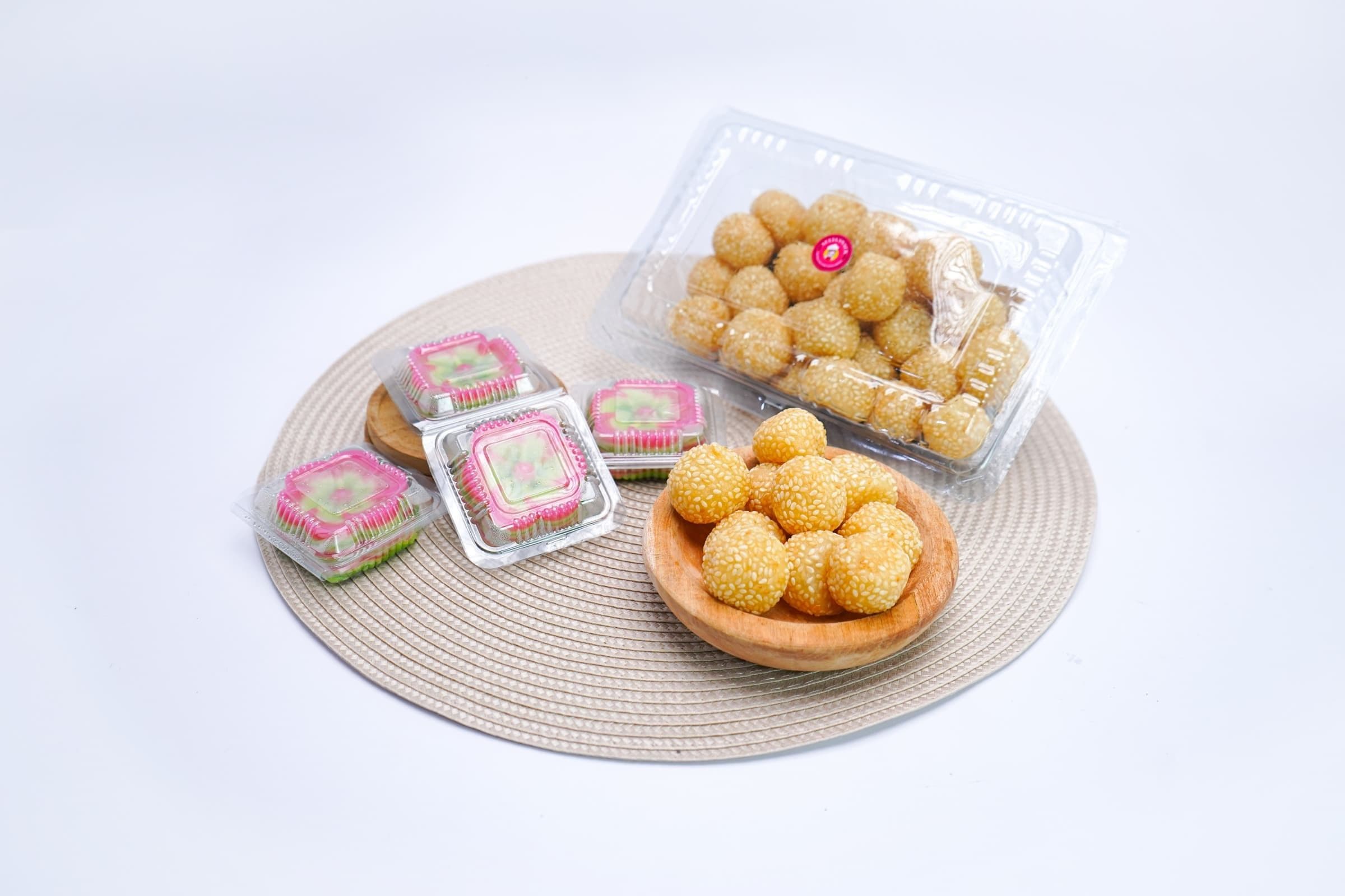 Foto produk Kue Lapis, Onde-onde