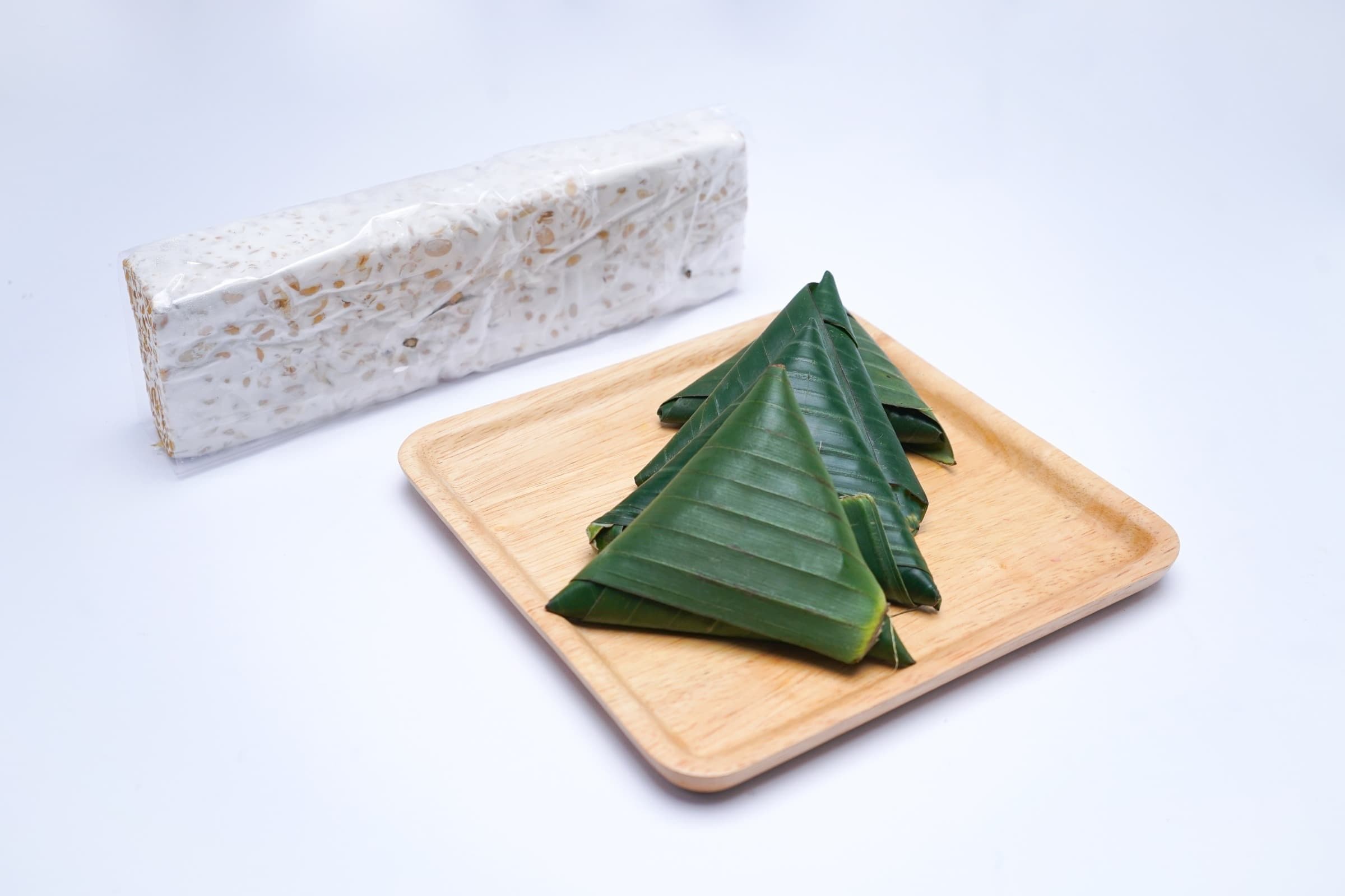 Foto produk Tempe lonjong 1, tempe daun 4